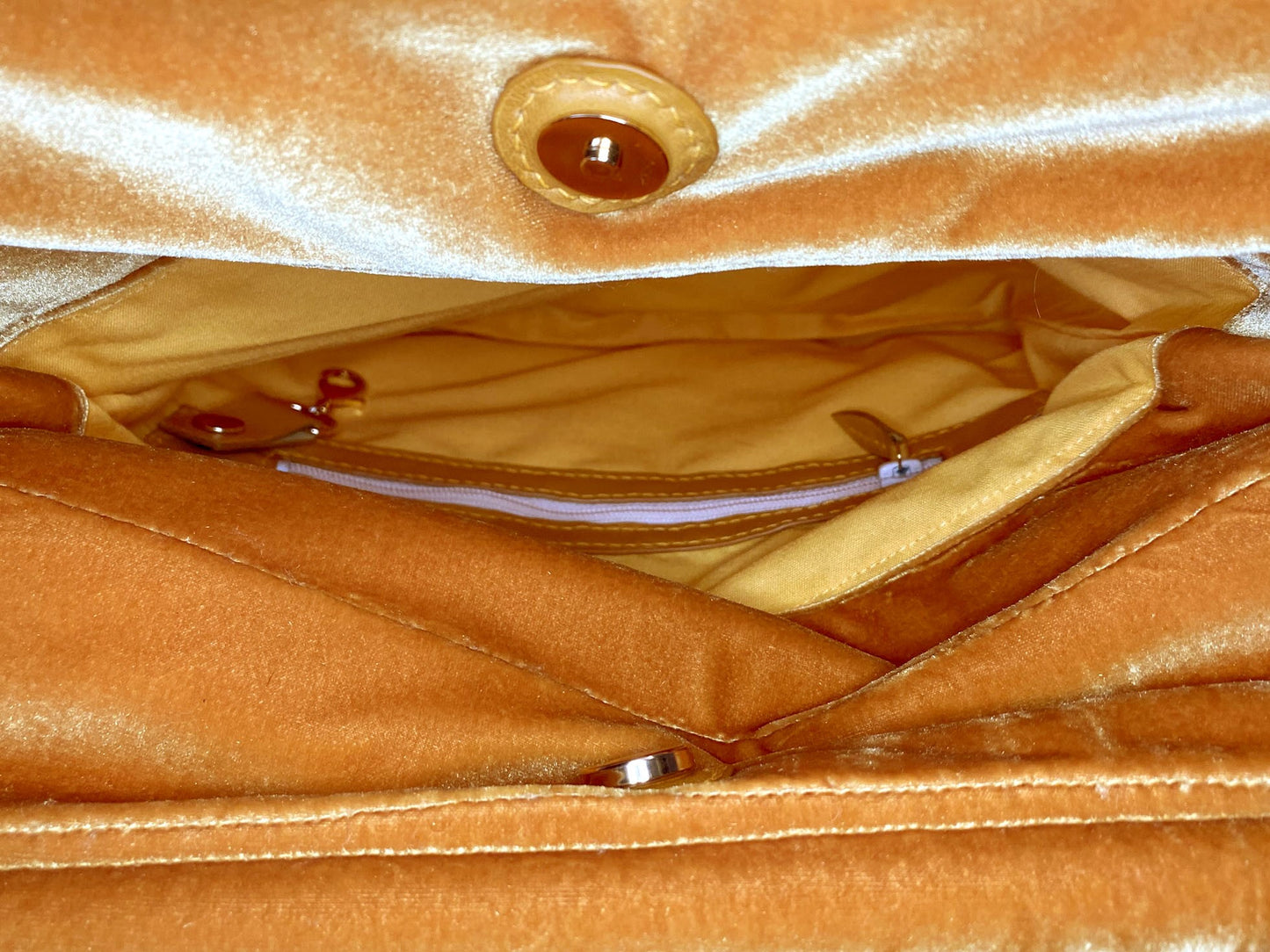 Pochette "Couleur de soleil"